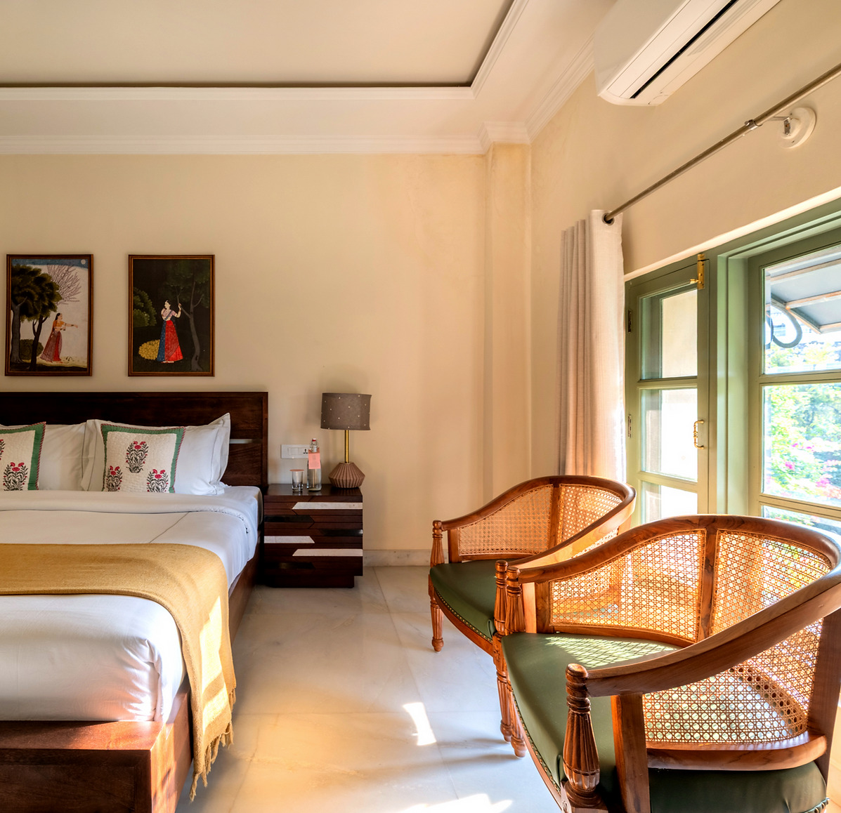 Bungalow Rooms